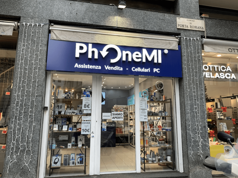 PhoneMI Piazza Velasca &ndash; Corso di Porta Romana, 9, Milano