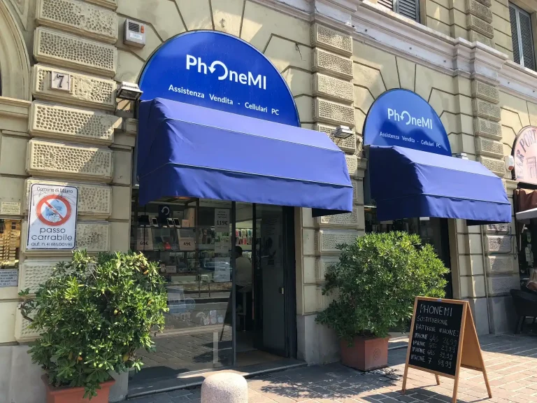 PhoneMI Porta Romana &ndash; Corso Lodi, 7, Milano